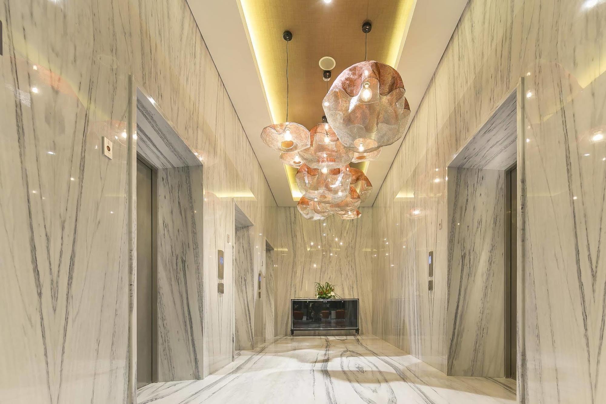 Vertu Harmoni Jakarta Exteriör bild